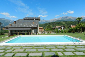 Villa La Corte with amazing pool and garden Colico